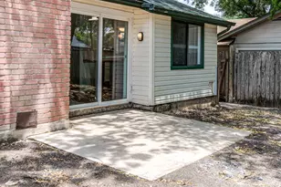 10105 Woodland Village Dr, Austin, TX 78750 - Photo 17