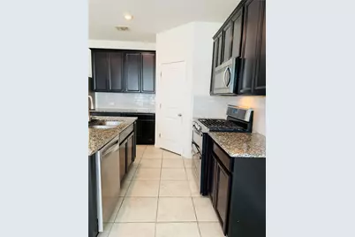 2013 Hat Bender Loop, Round Rock, TX 78664 - Photo 5