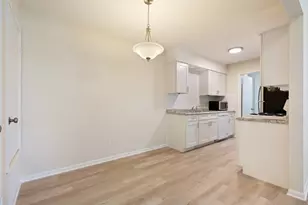 608 Country Aire Dr, Round Rock, TX 78664 - Photo 11