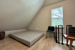 914 E 39th St, Austin, TX 78751 - Photo 21