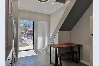 914 E 39th Street #2, Austin, TX 78751 - Photo 5