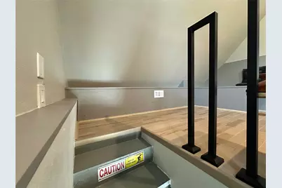 914 E 39th Street #2, Austin, TX 78751 - Photo 29