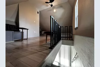 914 E 39th Street #2, Austin, TX 78751 - Photo 15