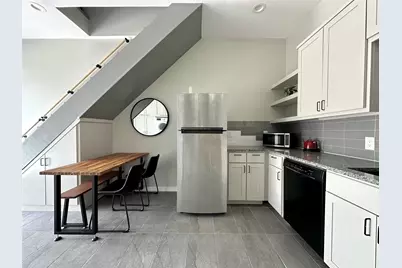 914 E 39th Street #2, Austin, TX 78751 - Photo 7