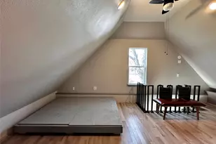 914 E 39th St, Austin, TX 78751 - Photo 25