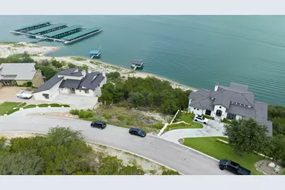 19016 Silver Maple Drive, Lago Vista, TX 78645 - Photo 9