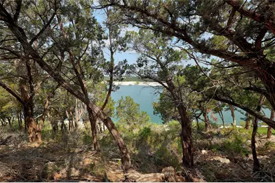 19016 Silver Maple Drive, Lago Vista, TX 78645 - Photo 7