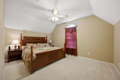 197 Elm Wood Drive, Elgin, TX 78621 - Photo 15