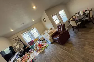 6320 Diamondleaf Bend, Austin, TX 78724 - Photo 5