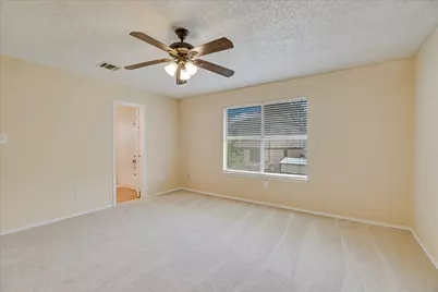 13819 Lothian Drive, Pflugerville, TX 78660 - Photo 11