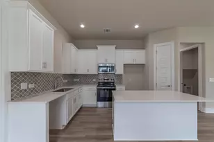 625 Birch Ln, Cottonwood Shores, TX 78657 - Photo 3