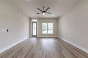625 Birch Ln, Cottonwood Shores, TX 78657 - Photo 7