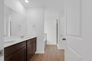 703 Bluejack Wy, Hutto, TX 78634 - Photo 7