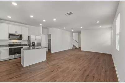 116 Hatari Trail, Jarrell, TX 76537 - Photo 5