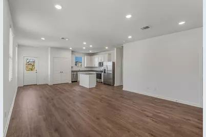 116 Hatari Trail, Jarrell, TX 76537 - Photo 9