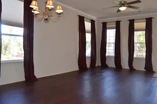 8312 Minnesota Ln, Austin, TX 78745 - Photo 5