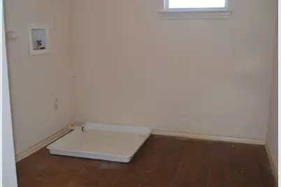 8312 Minnesota Lane, Austin, TX 78745 - Photo 17