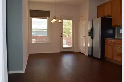 8312 Minnesota Lane, Austin, TX 78745 - Photo 7