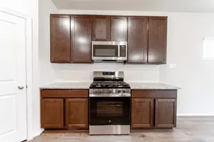 282 Denali Dr, Kyle, TX 78640 - Photo 5