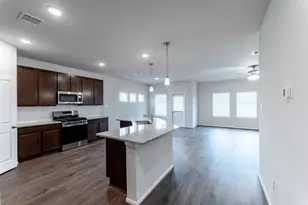 282 Denali Dr, Kyle, TX 78640 - Photo 3