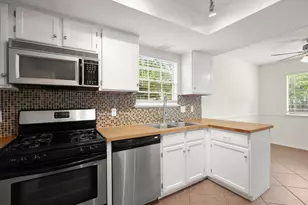 11709 Sterlinghill Dr, Austin, TX 78758 - Photo 13