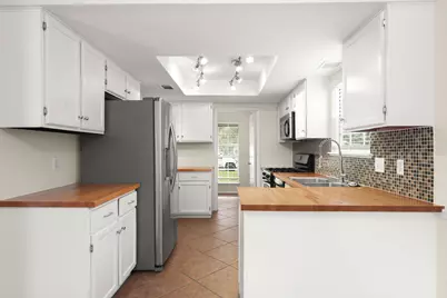 11709 Sterlinghill Drive, Austin, TX 78758 - Photo 3