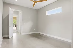 1210 Stobaugh St, Austin, TX 78757 - Photo 17