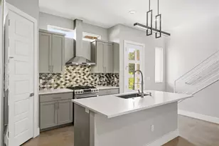 1210 Stobaugh St, Austin, TX 78757 - Photo 29