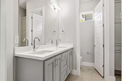 1210 Stobaugh Street #B, Austin, TX 78757 - Photo 21