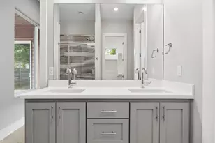 1210 Stobaugh St, Austin, TX 78757 - Photo 23