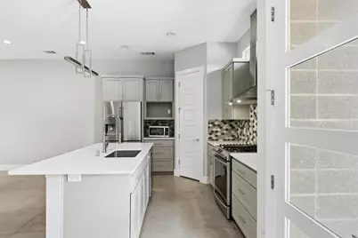 1210 Stobaugh Street #B, Austin, TX 78757 - Photo 27