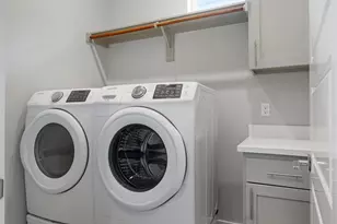 1210 Stobaugh St, Austin, TX 78757 - Photo 25