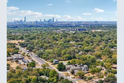 6902 Northeast Drive #A, Austin, TX 78723 - Photo 31