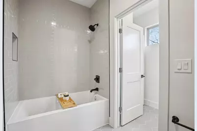 6902 Northeast Drive #A, Austin, TX 78723 - Photo 27