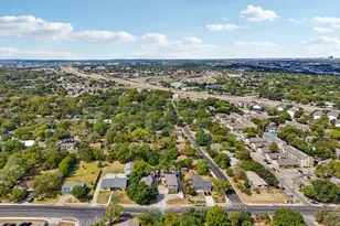 6902 Northeast Dr, Austin, TX 78723 - Photo 39