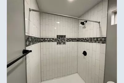 6202 Hogan Avenue, Austin, TX 78741 - Photo 13