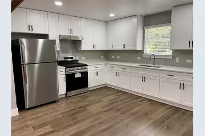 6202 Hogan Avenue, Austin, TX 78741 - Photo 9