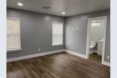 6202 Hogan Avenue, Austin, TX 78741 - Photo 11