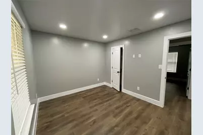 6202 Hogan Avenue, Austin, TX 78741 - Photo 17