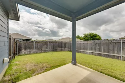 900 Main Street, Hutto, TX 78634 - Photo 21