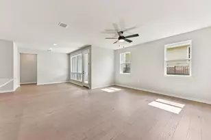 127 Antoinette Wy, San Marcos, TX 78666 - Photo 5