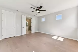 127 Antoinette Wy, San Marcos, TX 78666 - Photo 7
