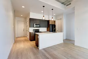 1501 E 4th St, Austin, TX 78702 - Photo 5