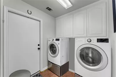 185 Broadmoor Street, Marble Falls, TX 78654 - Photo 17