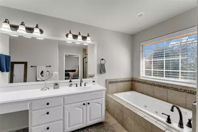 185 Broadmoor Street, Marble Falls, TX 78654 - Photo 21