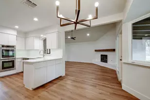 4 Valley View Ln, New Braunfels, TX 78130 - Photo 9