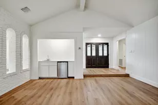 4 Valley View Ln, New Braunfels, TX 78130 - Photo 5