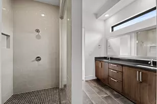 1004 Barrie Dr, Austin, TX 78734 - Photo 17