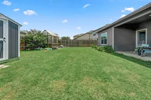 413 Perfect World Loop, Jarrell, TX 76537 - Photo 35