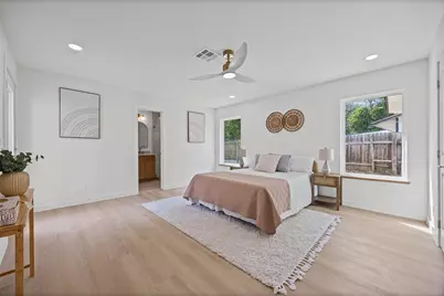 811 Glen Oak Drive, Austin, TX 78745 - Photo 11